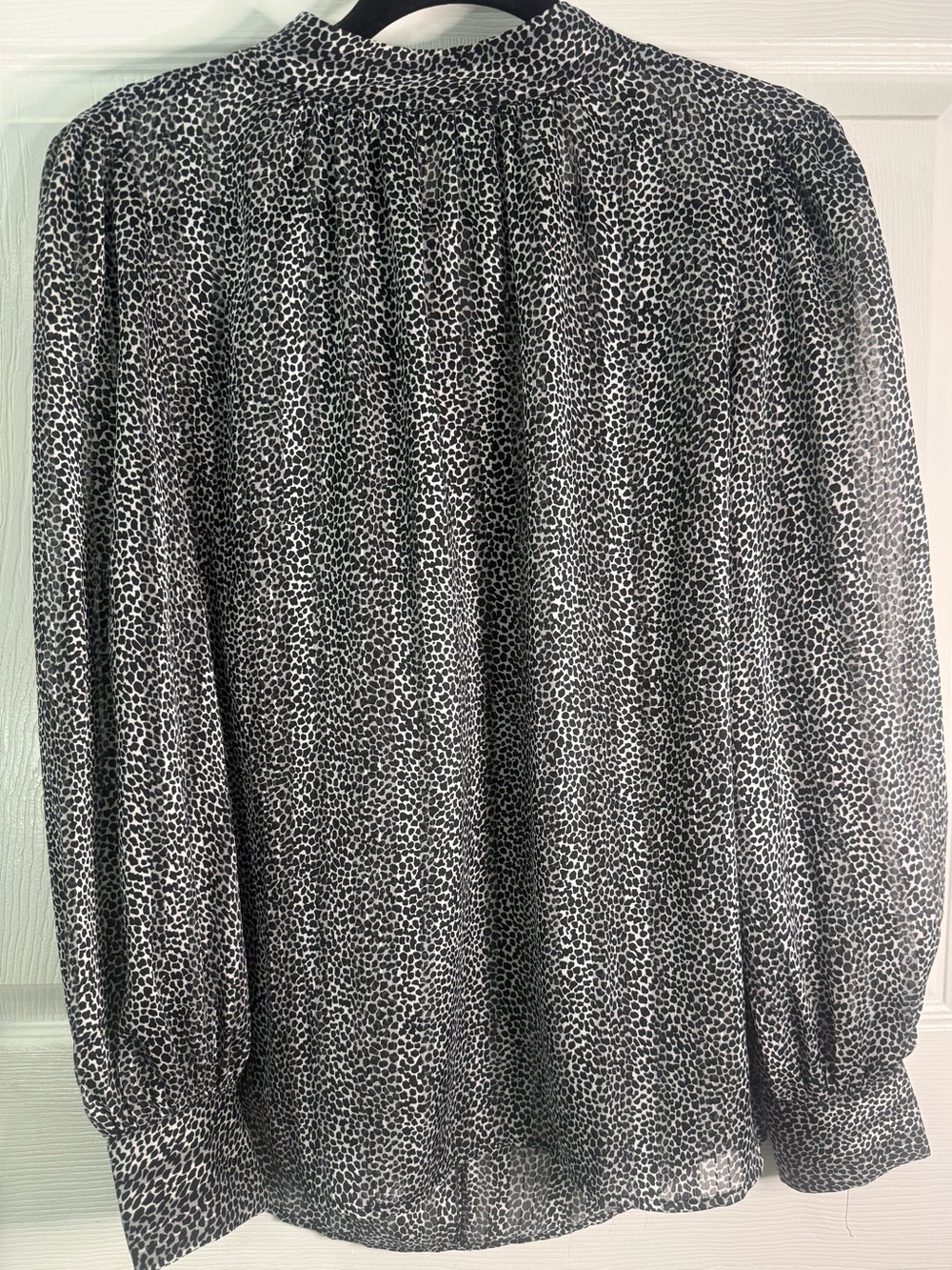 H&M Black and White Printed Long Sleeve Blouse